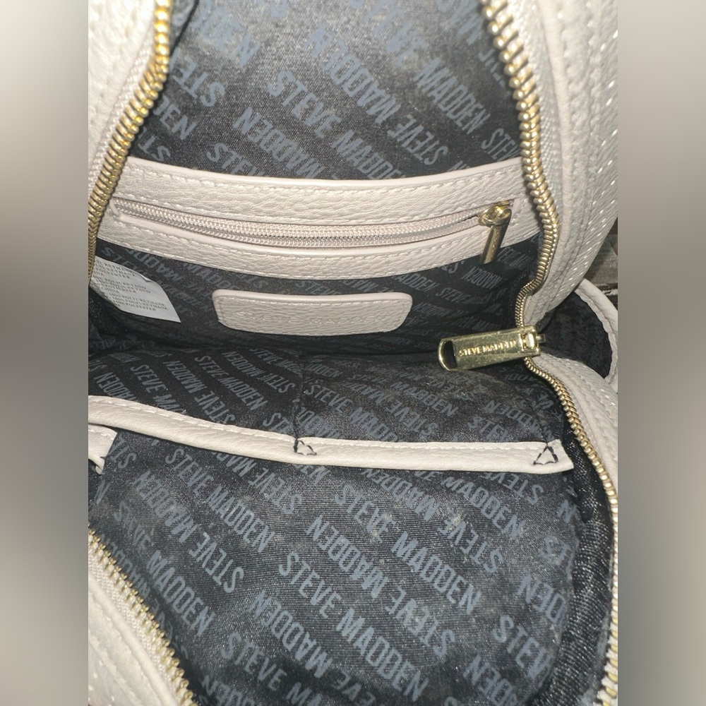 Mini Steve Madden Backpack - Picture 2 of 3